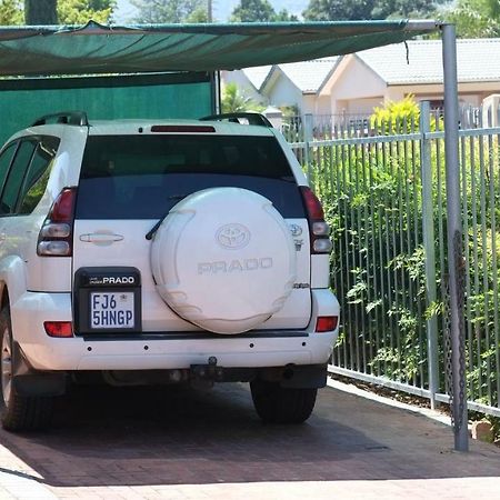 Eikepark Self Catering Stellenbosch Exterior foto