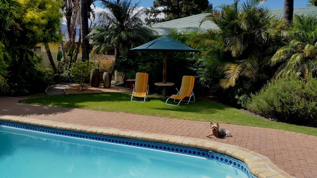 Eikepark Self Catering Stellenbosch Exterior foto