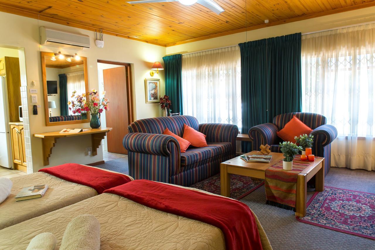 Eikepark Self Catering Stellenbosch Exterior foto