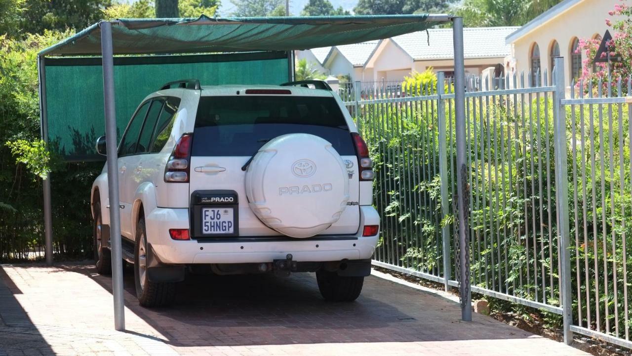 Eikepark Self Catering Stellenbosch Exterior foto